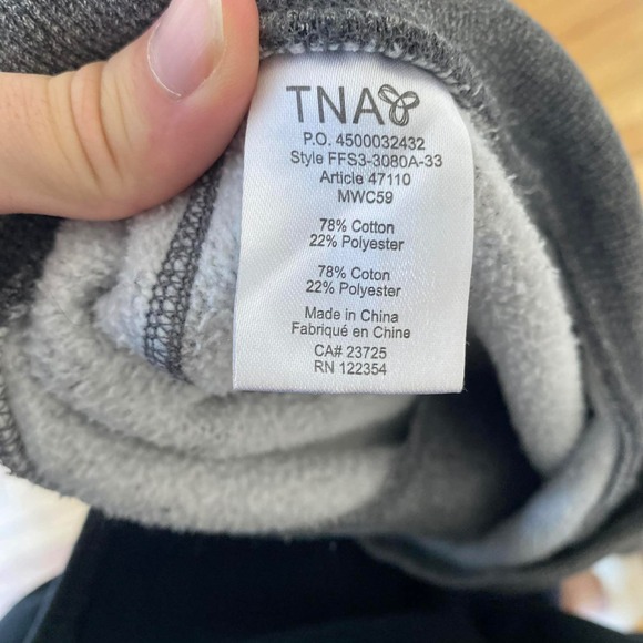 TNA Sportswear Gray Full Zip Hoodie Neon Green Logo Size Small - Picture 4 of 9